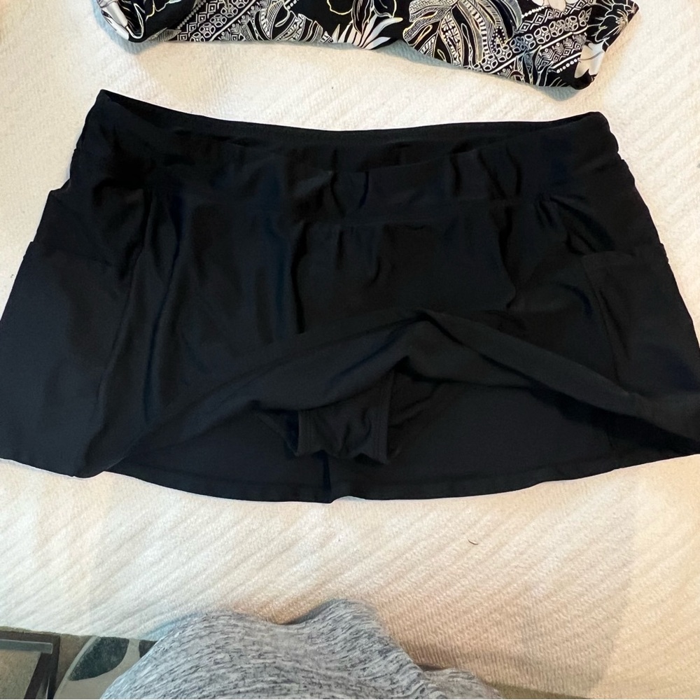 Women's sz L swim skirt tankini bottom